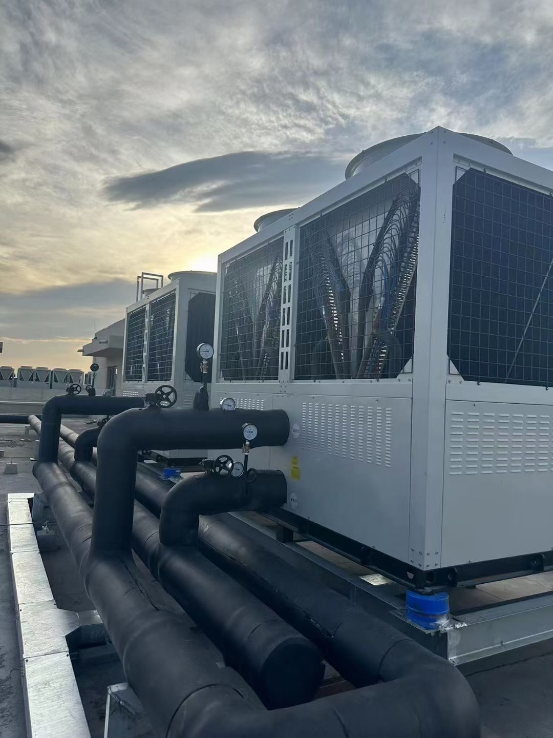 Air-source heat pumps Air-source heat pumps
